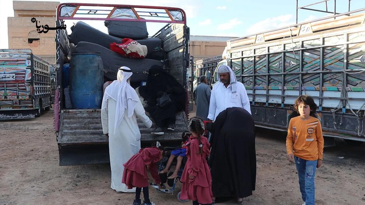 دير الزور تستقبل دفعة جديدة من العائدين من مخيم الهول وتكثف جهود إعادة الدمج المجتمعي