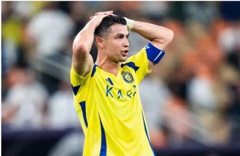 رونالدو في السعودية: غضب وخيبة أمل بعد الإقصاء الآسيوي.. هل يتحدث إلى الأشباح؟