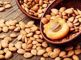 اكتشف القوة الخفية: 7 فوائد صحية مذهلة في نواة المشمش