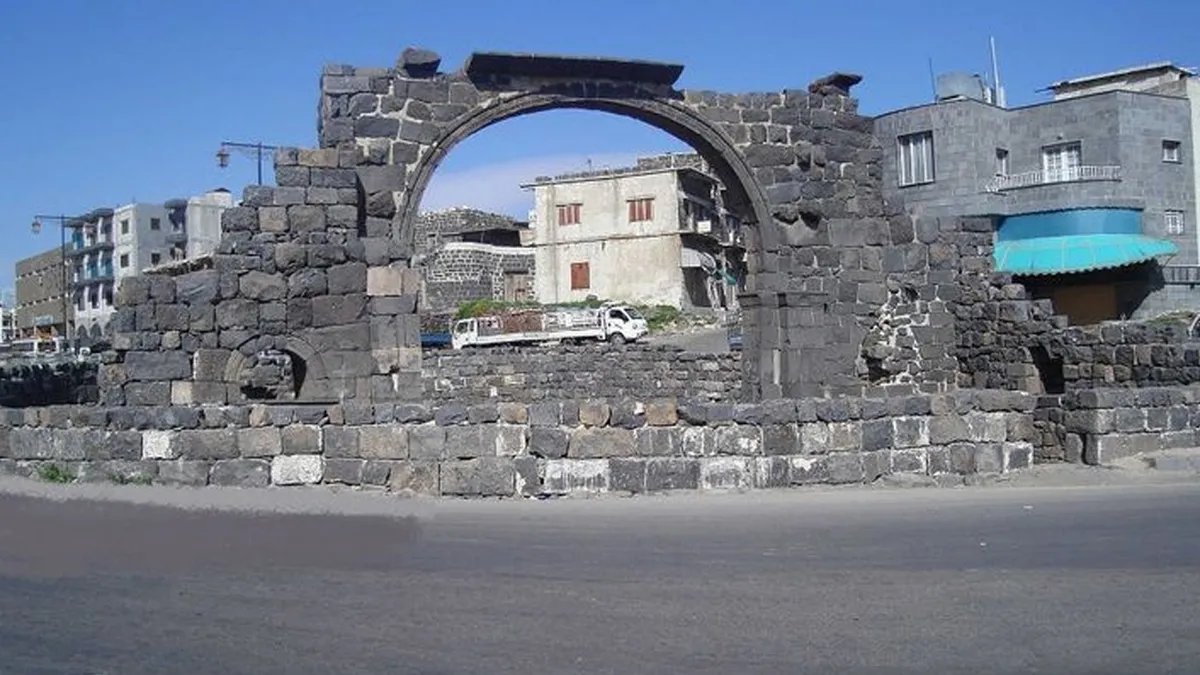 السويداء على صفيح ساخن: توترات أمنية، تدخلات خارجية، وغارات إسرائيلية تزيد الأوضاع تعقيداً