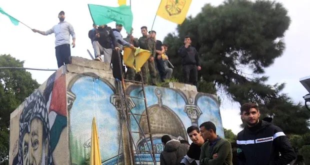 لبنان يشدد الخناق على المقاومة الفلسطينية: خطة لجمع السلاح وتنسيق أمني مع السلطة الفلسطينية