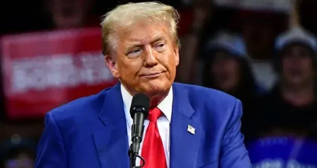 صدمة في الاقتصاد الأمريكي: هل سياسات ترامب الحمائية تدفع البلاد نحو الركود؟