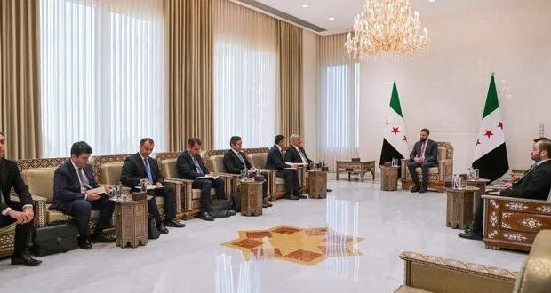 الرئيس الشرع يستقبل وفداً أذربيجانياً رفيع المستوى برئاسة نائب رئيس الوزراء