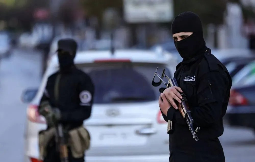 الأمن العام يطيح بشبكة سطو مسلح في ريف اللاذقية بعملية أمنية نوعية