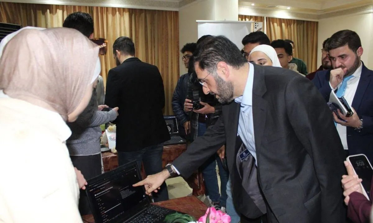 سوريا تطلق حزمة خدمات وعروض إنترنت جديدة: تصفح مجاني للمواقع المحلية وباقات مخفضة للطلاب وذوي الإعاقة