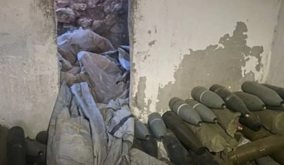 الجيش الإسرائيلي يعلن تدمير مقر قيادة مركزي للنظام السوري السابق في جبل الشيخ