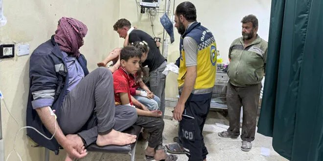 مأساة في إدلب: قتيل وجرحى بينهم أطفال بانفجار مخلفات الحرب