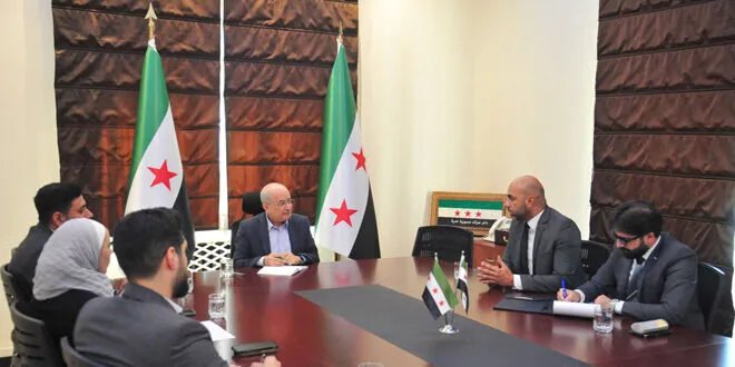 وزير النقل يبحث مع الغرفة الفتية الدولية مشاريع ريادية وفرص عمل في قطاع النقل