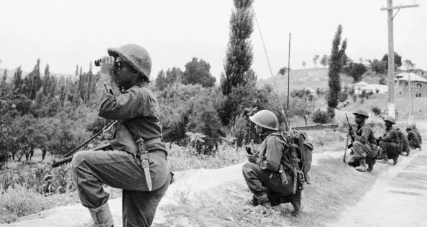 كشمير: صراع دامٍ عمره 80 عامًا.. نظرة على تاريخ النزاع الهندي الباكستاني