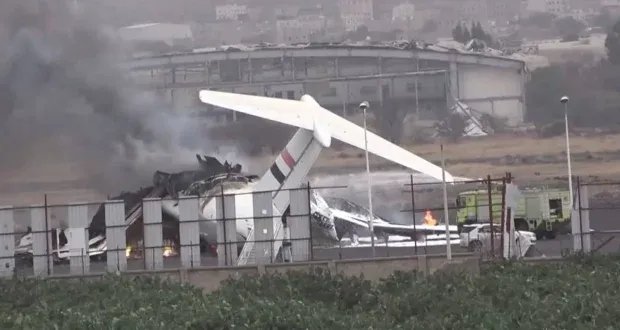 هجوم إسرائيلي على مطار صنعاء يتسبب بخسائر تقدر بـ 500 مليون دولار وتعليق الرحلات