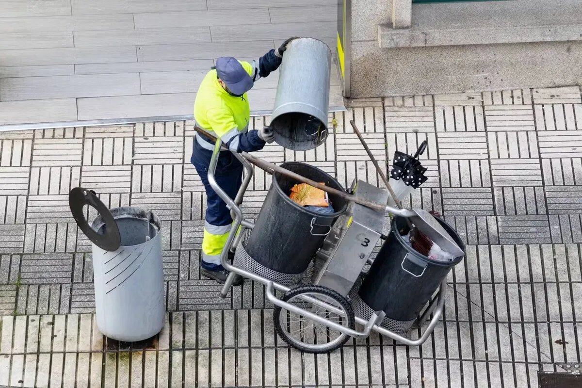 ألمانيا: جدل حول إلزام اللاجئين بالعمل مقابل 80 سنتًا في الساعة.. استغلال أم دمج؟