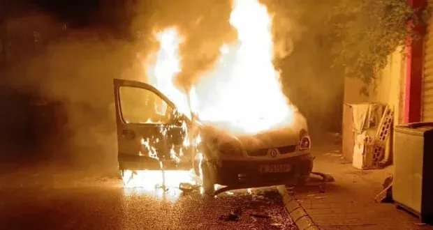 تصعيد في الجنوب: إسرائيل تستهدف قيادات حماس في لبنان وغارات جوية تثير التوتر