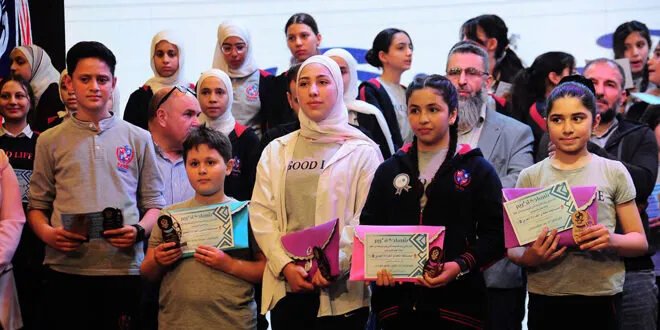 مدرسة التأسيس الخاصة تحتفي بطلابها المتأهلين لتحدي القراءة العربي: جيل يقرأ نحو المستقبل