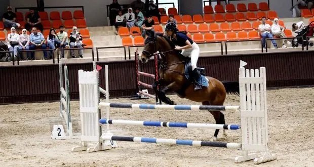 إثارة وتنافس قوي في ختام الجولة الرابعة من بطولة النصر لقفز الحواجز