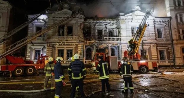 كييف تحت القصف: اتهامات لروسيا بشن هجوم جوي مكثف