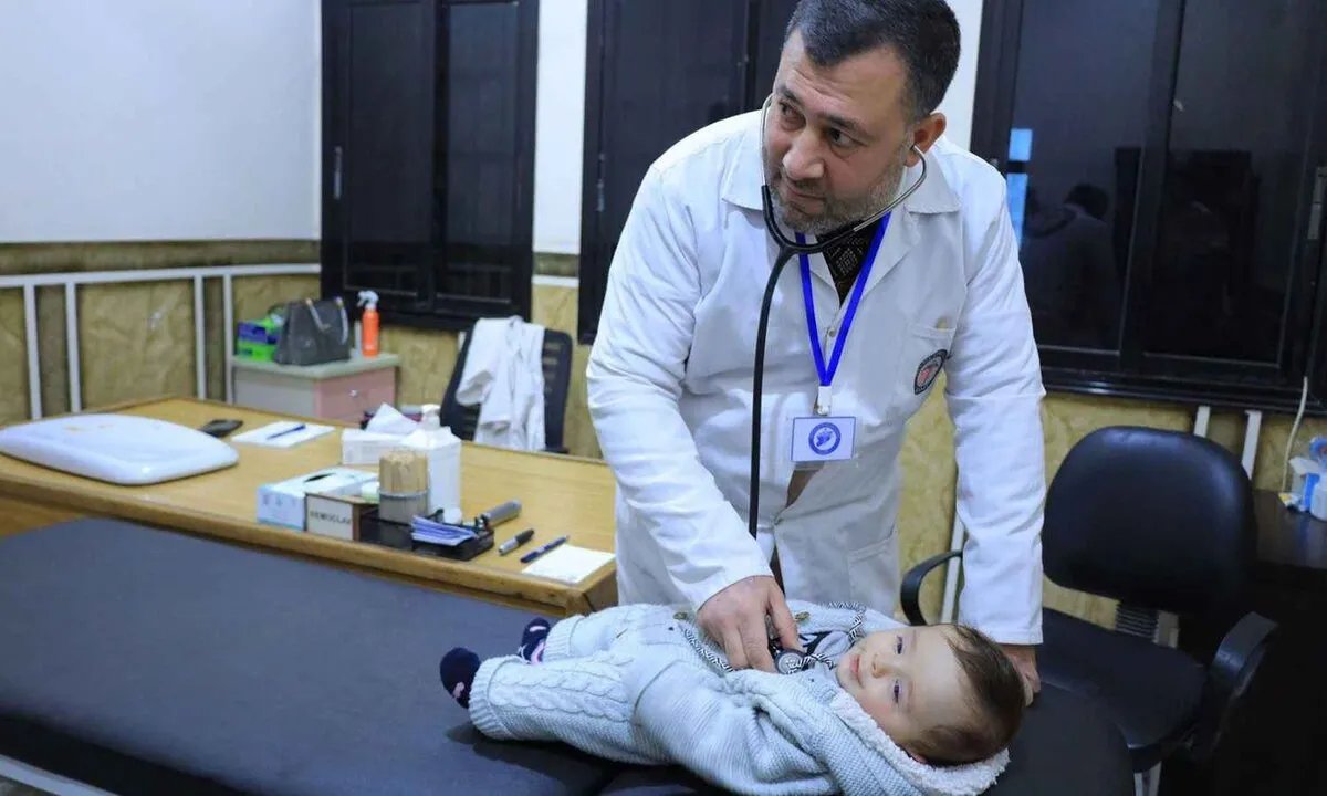 تحذير: 16 مليون سوري يواجهون أزمة صحية حادة وسط نقص التمويل