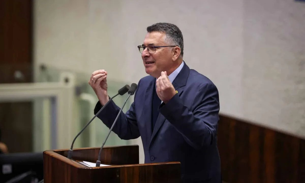 تحول في اللهجة: إسرائيل تعرب عن رغبتها في "علاقات جيدة" مع الحكومة السورية الجديدة