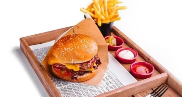 أسرار تحضير برجر اللحم الأصيل: وصفة منزلية شهية ومغذية