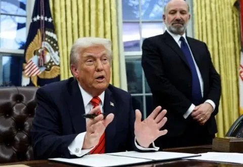 ترامب يعود لخفض أسعار الأدوية: قرار "مزلزل" يواجه معارضة شركات الأدوية