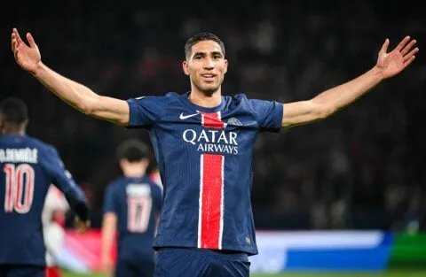 تألق مغربي: أشرف حكيمي يحصد جائزة أفضل لاعب إفريقي في الدوري الفرنسي