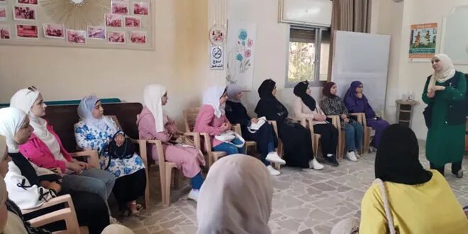درعا: "نادي الفتيات" ينطلق لتمكين الشابات وتنمية مهاراتهن