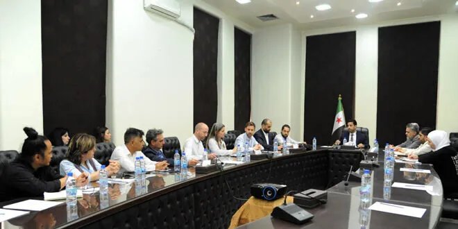 وزارة الصحة ومنظمة أطباء بلا حدود تبحثان تعزيز التعاون في المجال الإغاثي والطبي بسوريا