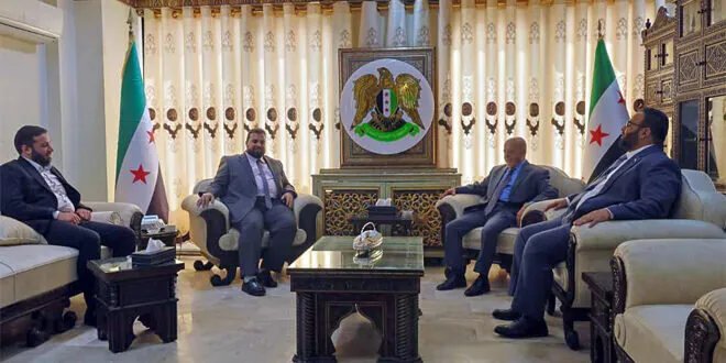 وزير الاقتصاد يبحث مع محافظ السويداء خططاً لإنعاش الاقتصاد المحلي وتطوير الصناعات