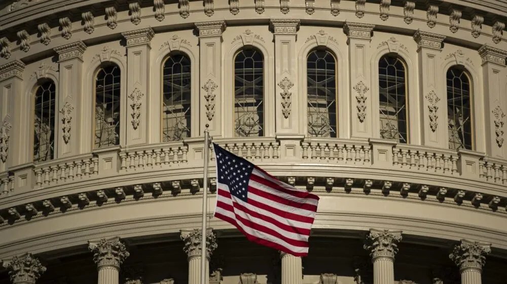 جدل في واشنطن: إلغاء مؤتمر للعلويين يثير اتهامات بصلات مع نظام الأسد ومواقف معادية لإسرائيل