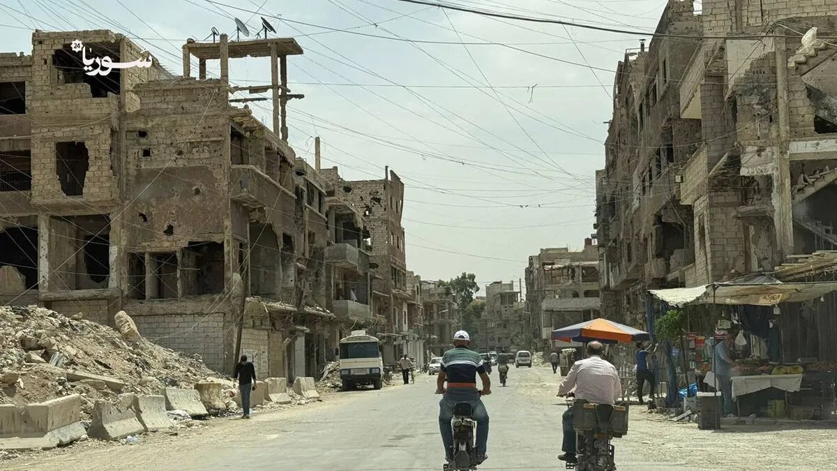 مخيم اليرموك: عودة بطيئة وسط غياب الخدمات وتحديات إعادة الإعمار