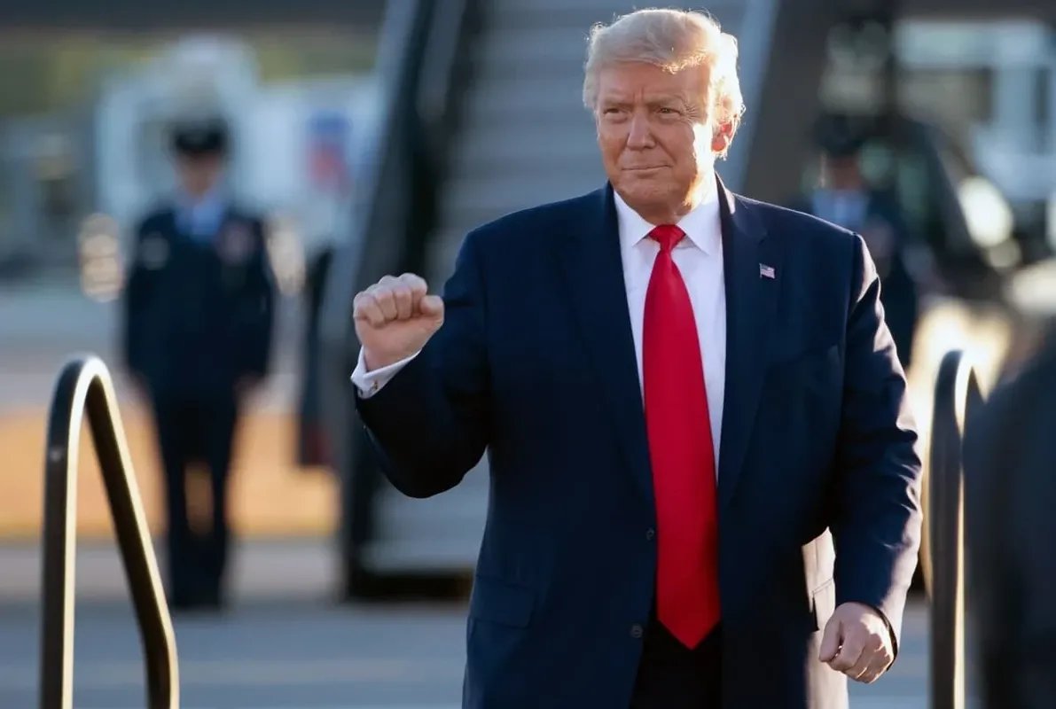 جولة ترامب المفاجئة: لقاءات مع قادة الخليج ومسؤول سوري تثير التساؤلات