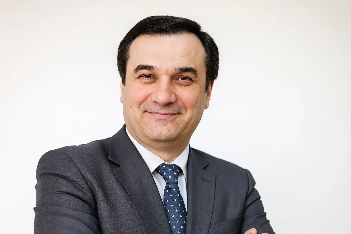 حاكم مصرف سوريا المركزي: رفع العقوبات الأمريكية بارقة أمل لإنعاش الاقتصاد السوري