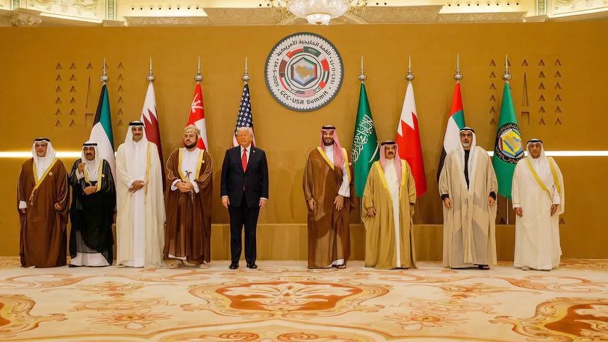 قمة الرياض: دعم خليجي أمريكي موحد لسوريا واستقرارها.. ورفع العقوبات يفتح صفحة جديدة