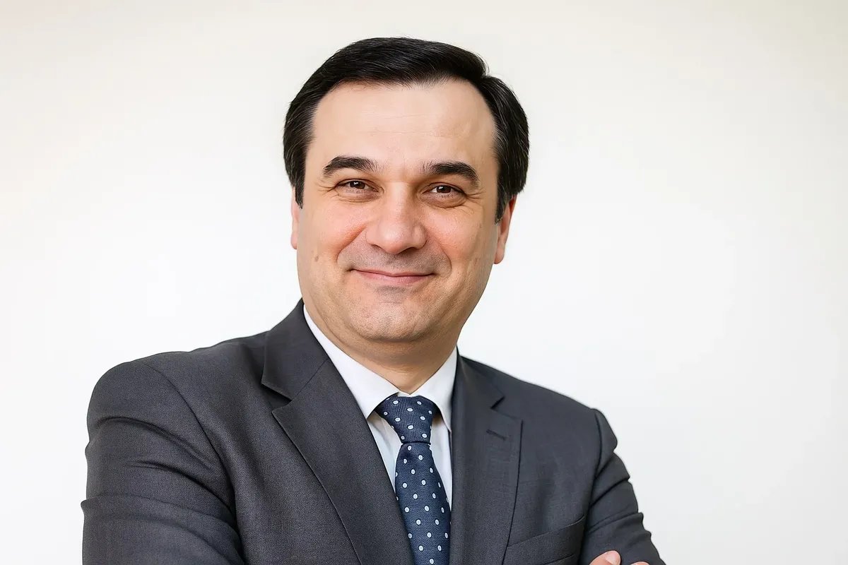 حاكم مصرف سوريا المركزي: رفع العقوبات يمهد الطريق نحو اقتصاد مزدهر وانفتاح عالمي