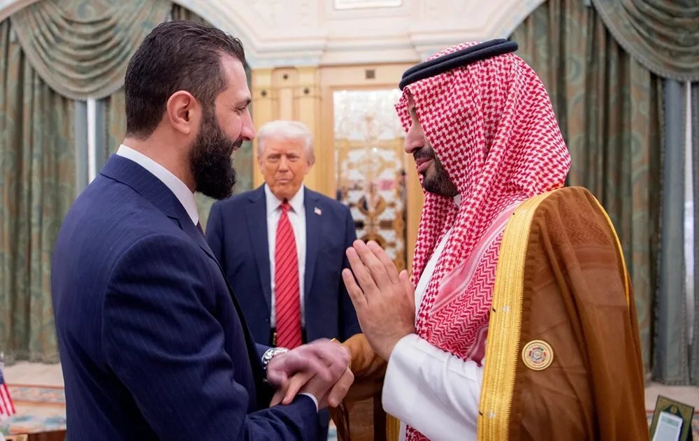 ترامب يصف الرئيس السوري بـ"الشاب الجذاب" ويؤكد فرصته في تماسك سوريا