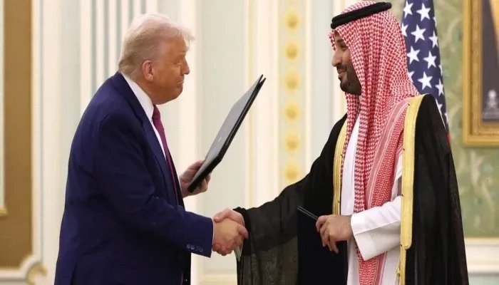 السعودية ترحب برفع العقوبات الأمريكية وتتوقع استثمارات ضخمة في سوريا