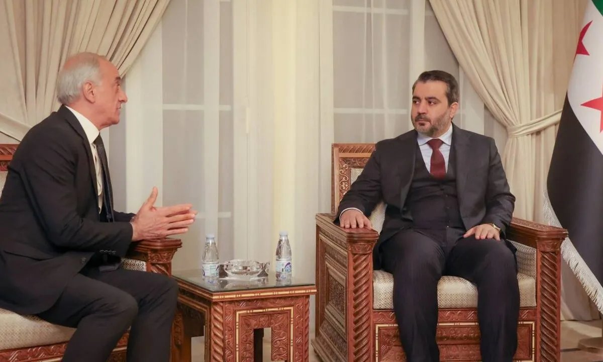 إعادة هيكلة السفارات السورية: تغييرات دبلوماسية تشمل سفيري روسيا والسعودية