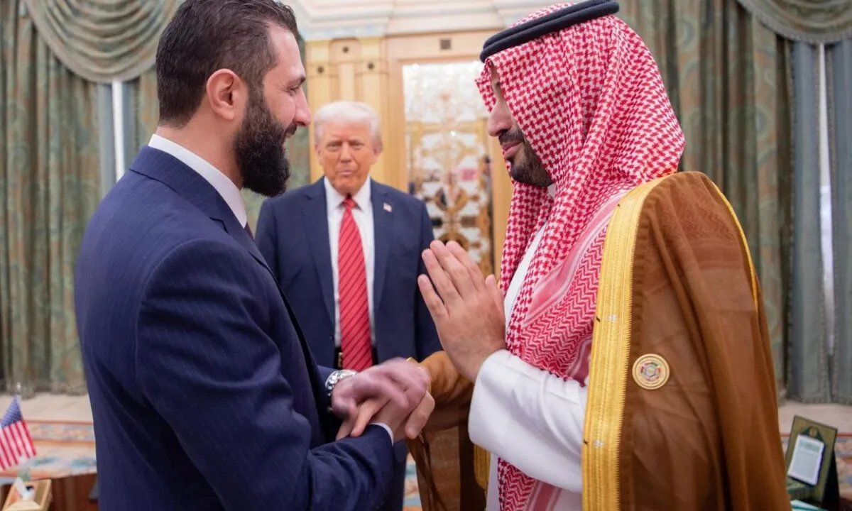 الخزانة الأمريكية تدرس تخفيف العقوبات عن سوريا: هل هي بداية مرحلة جديدة؟