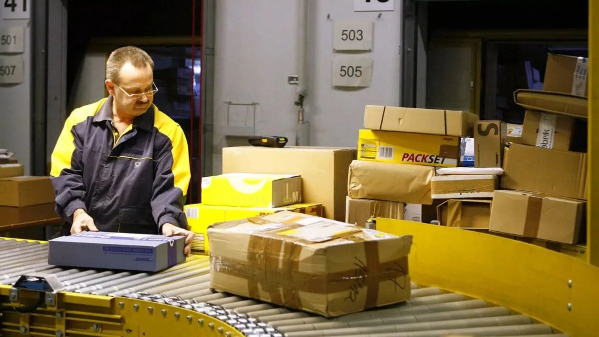 ألمانيا تحبط مخططًا روسيًا تخريبيًا: طرود مفخخة وتجارب لوجستية تكشف عن "حرب هجينة"