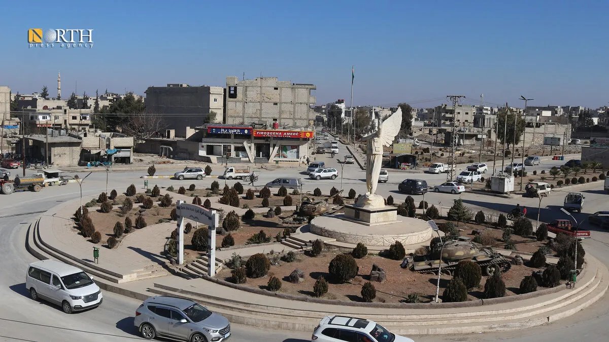 حل حزب العمال الكردستاني: هل يفتح الباب أمام السلام في سوريا والمنطقة؟