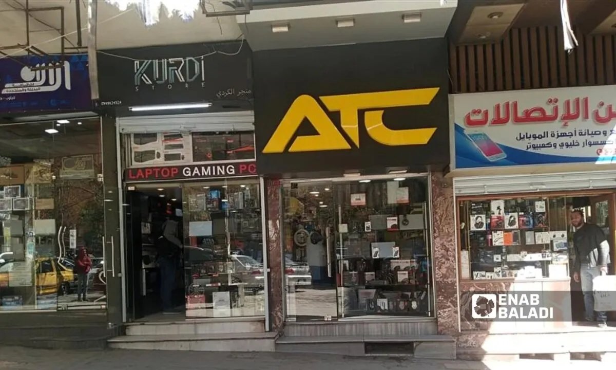 انخفاض كبير في أسعار الحواسيب وملحقاتها في سوريا: تسهيلات الاستيراد وتراجع العقبات وراء التحسن