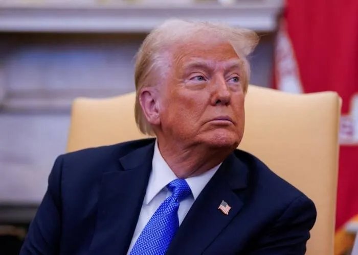 ترامب يكشف: لم استشر إسرائيل بشأن رفع العقوبات عن سوريا.. وفرصة ذهبية تنتظر دمشق