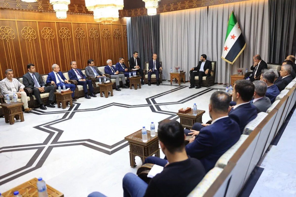 تركيا تتعهد بتعزيز التعاون التعليمي وإعادة إعمار سوريا