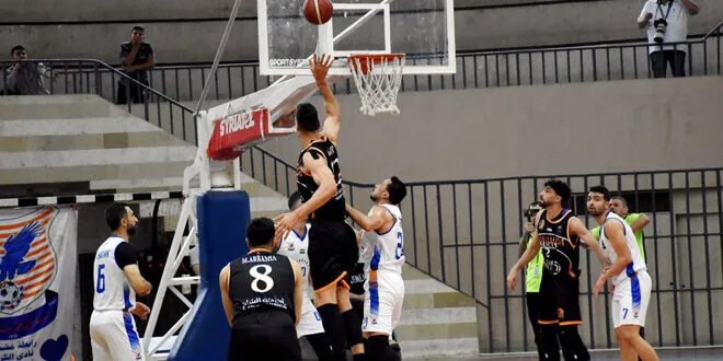 النواعير والوحدة يحققان انتصارين مثيرين في دوري السلة على حساب الجيش والكرامة