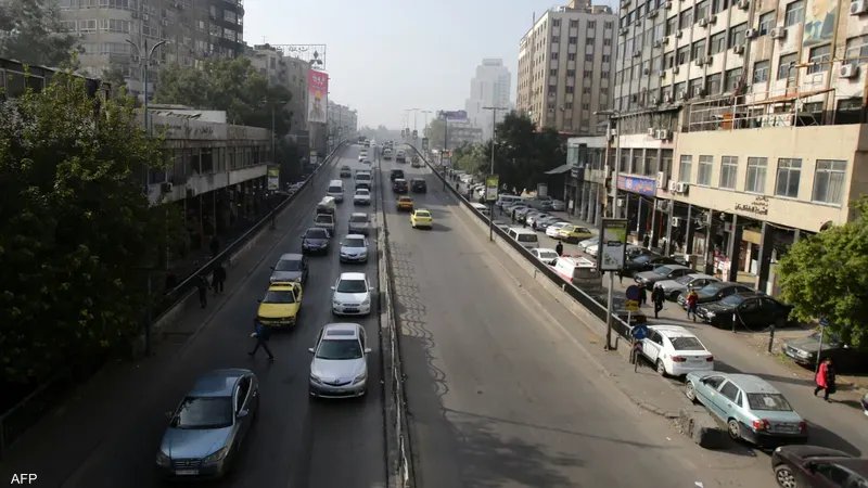 خبير اقتصادي: الحديث عن تراجع الدولار إلى 6000 ليرة سابق لأوانه دون خطة اقتصادية شاملة