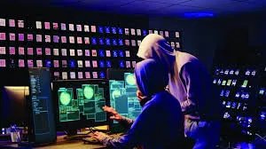 حسابات موالية لإيران وإسرائيل تشن حملة رقمية ضد الرئيس الشرع بعد لقائه ترامب ورفع العقوبات