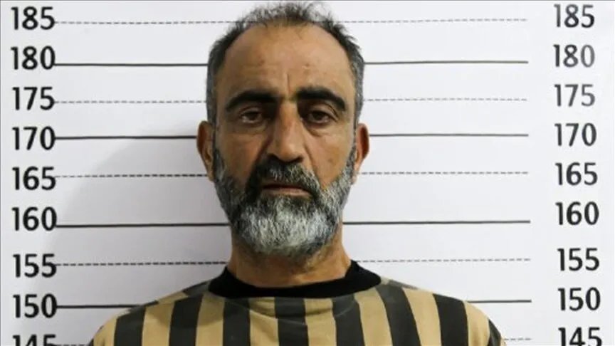 اللاذقية: القبض على عنصر من النظام السابق متهم بجرائم قتل مروعة والتمثيل بالجثث