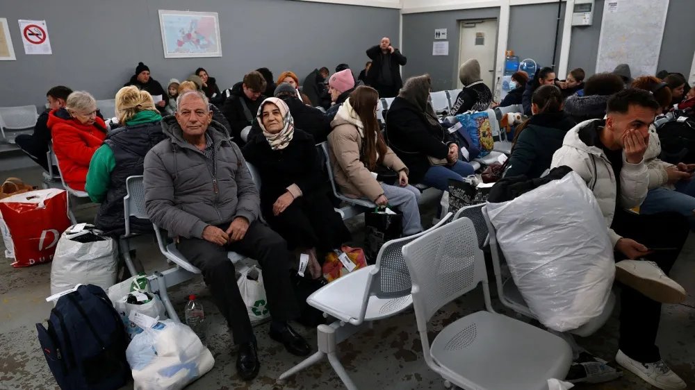 ألمانيا تتفاوض مع سوريا لإعادة مليون لاجئ: تفاصيل خطة برلين المثيرة للجدل