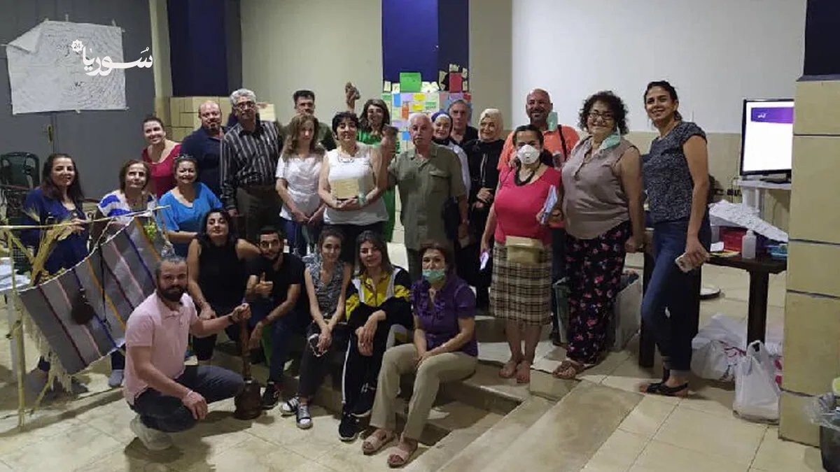 من خيوط القماش إلى نسيج الوحدة: مبادرة نسائية سورية تحيي التراث وتعزز التماسك المجتمعي