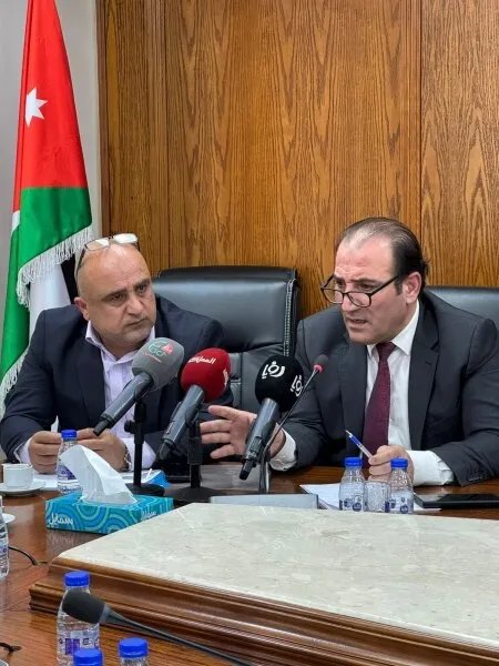 الأردن يعزز صادرات الطاقة: بدء تصدير الغاز المسال إلى سوريا بكميات كبيرة