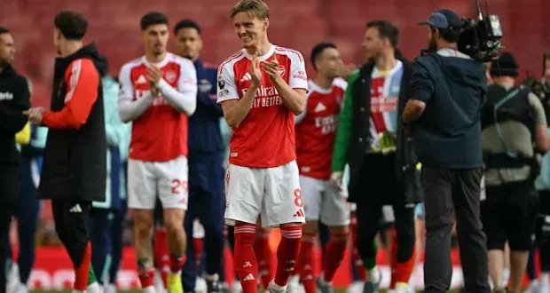 آرسنال يضمن وصافة الدوري الإنجليزي بفوز صعب على نيوكاسل